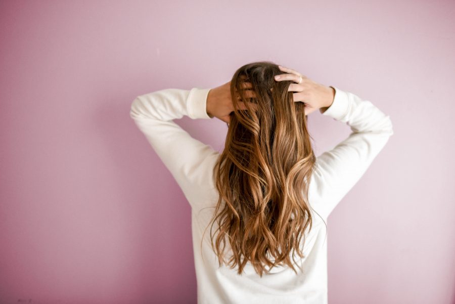 No poo : Comment se laver les cheveux sans shampoing ?