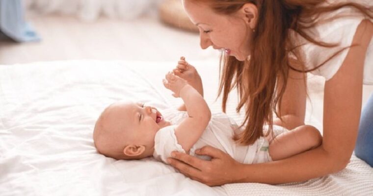 TOP 3 matériels Montessori indispensable pour un bébé de 0 à 12 mois